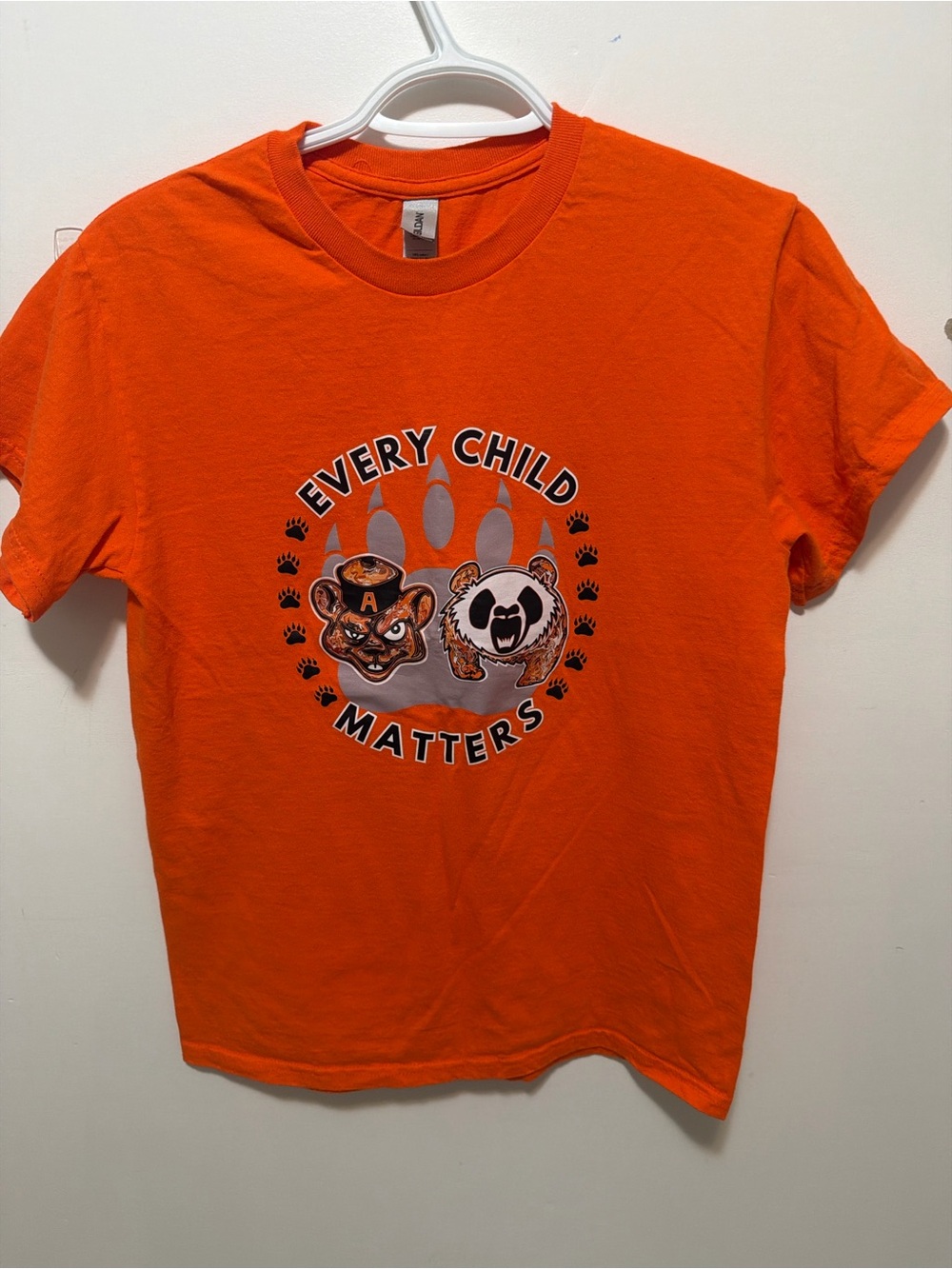 Gildan Orange 'Every Child Matters' Graphic Tee with Mascot Art